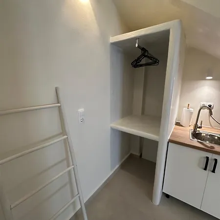 Dione Apartman *